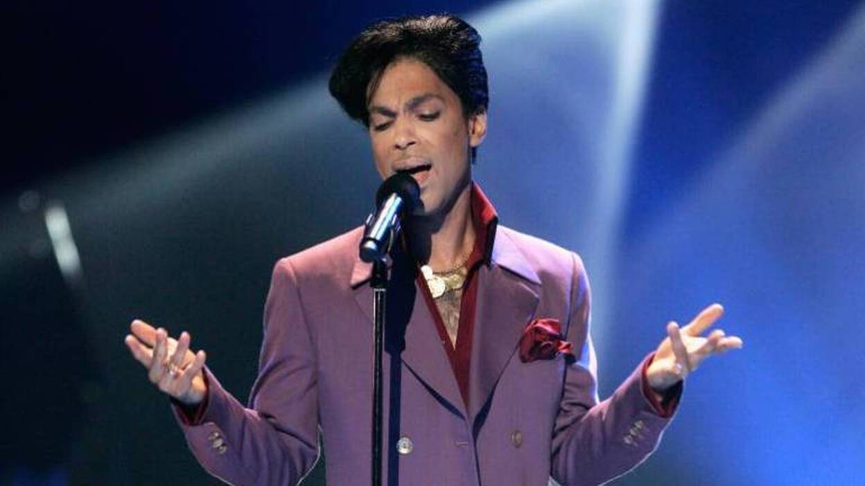La familia de Prince demanda a un médico que le recetó fármacos al artista