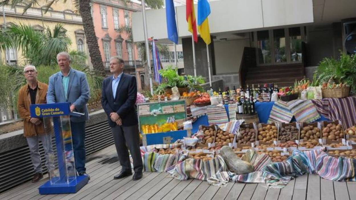 La carreta del Cabildo entregará 700 kilos de productos de la tierra a la Patrona de Gran Canaria
