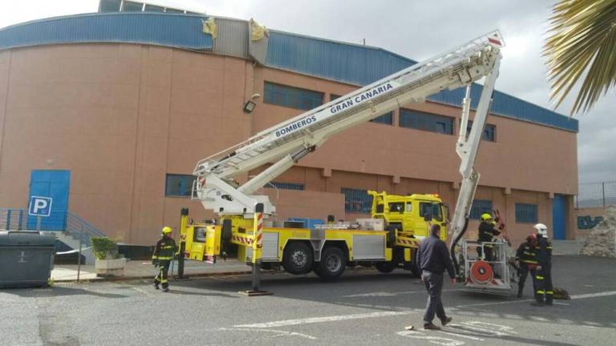 Morales pide a los bomberos responsabilidad y no jugar con la seguridad