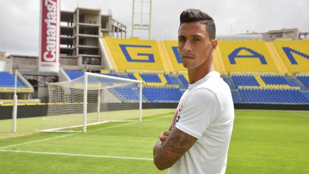 Maikel Mesa: «Despertarme cada día, ir a entrenar y sentir que soy de la UD es increíble»