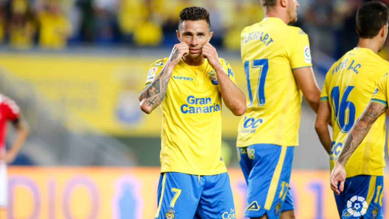 Las Palmas golea al son de Rubén (4-0)