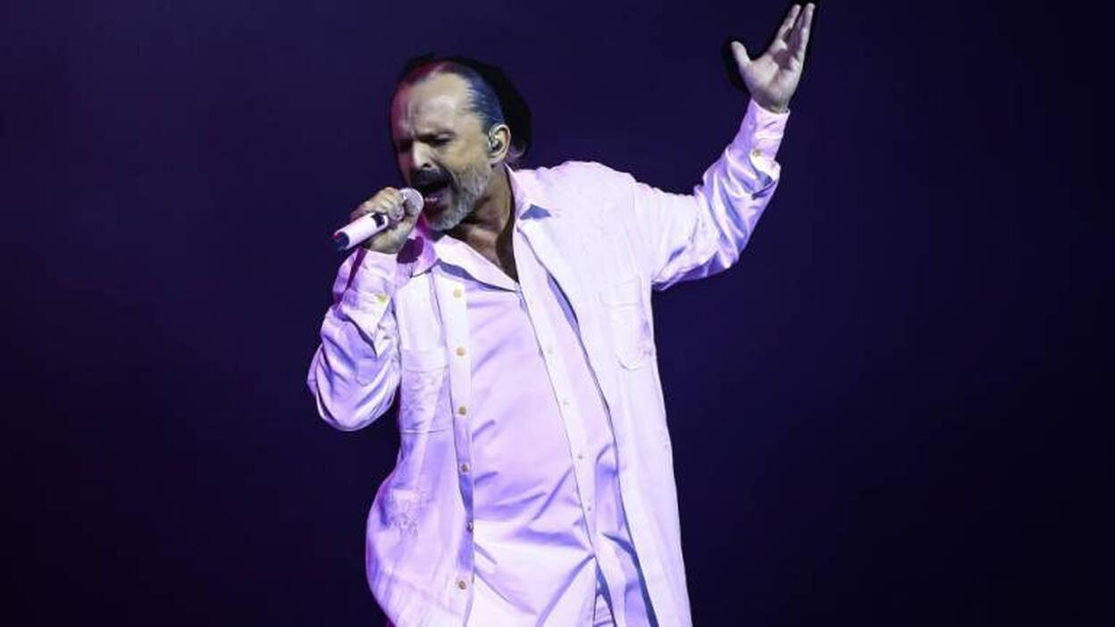 Miguel Bosé. El cantante traslada su residencia a México