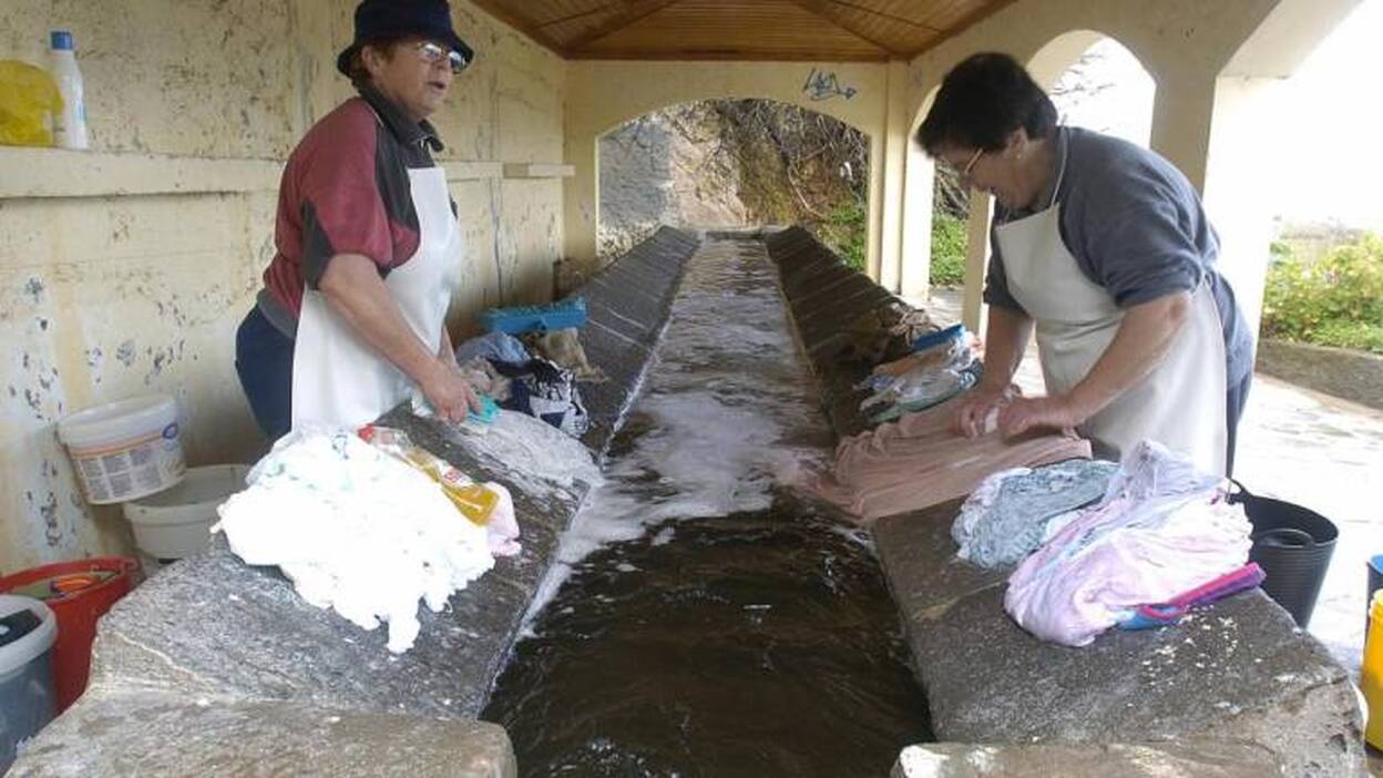 Valleseco rehabilita sus lavaderos del siglo XIX para mantener la tradición