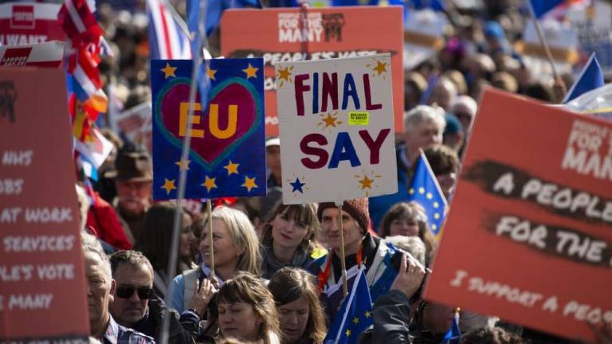 Los laboristas británicos abren la puerta a otro referéndum del ‘brexit’