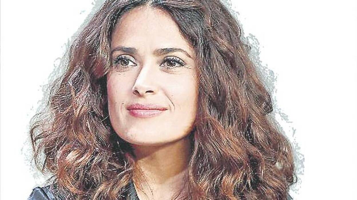 Salma Hayek elegida personaje del año por ‘Vanity Fair’