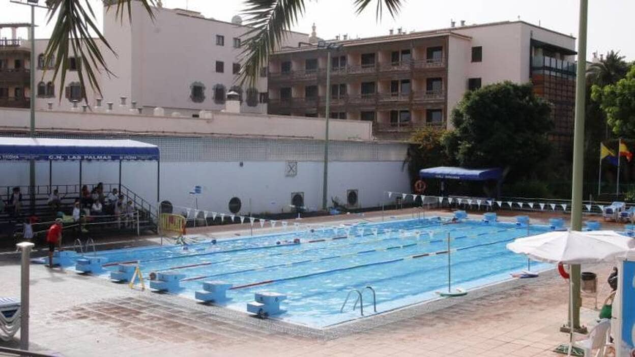 El «cierre de piscinas» lleva al CN Las Palmas a la suspensión de empleos