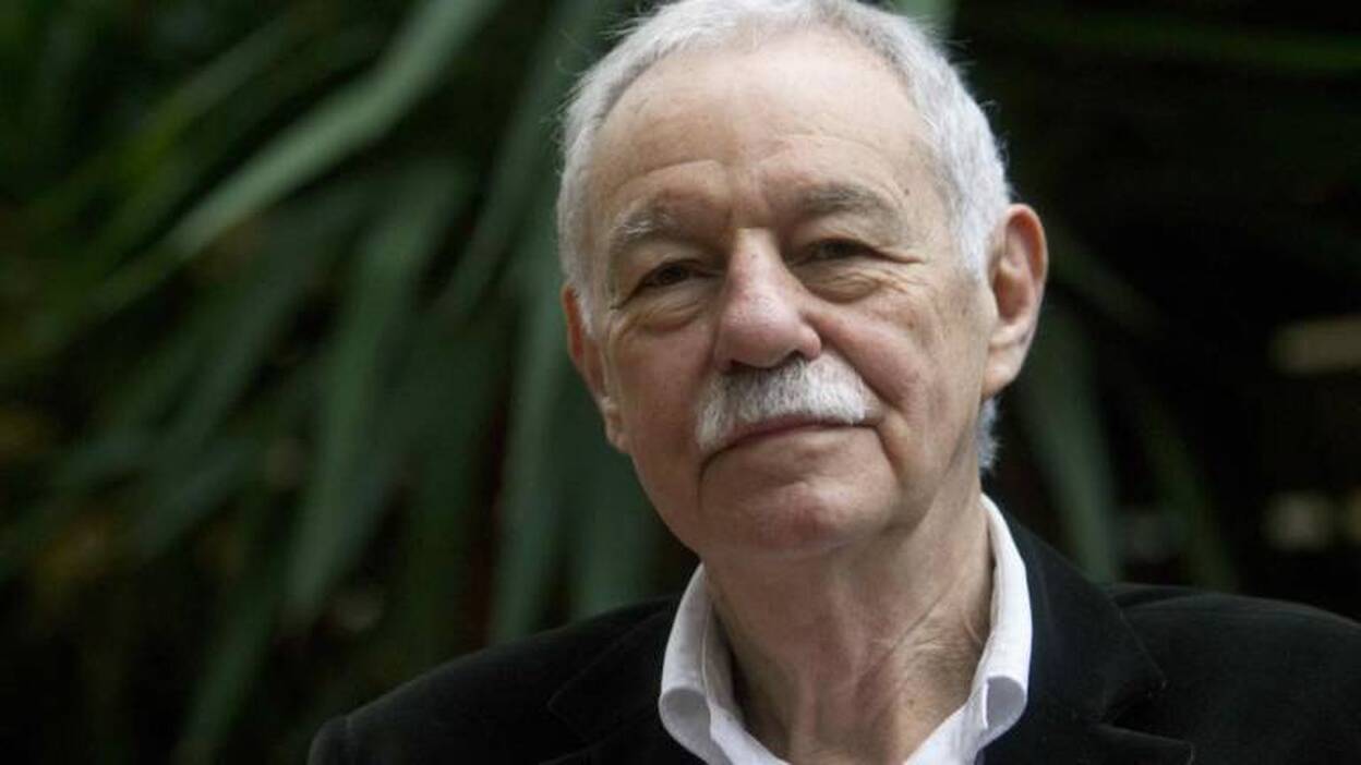 Eduardo Mendoza dice que Cataluña ha perdido el humor