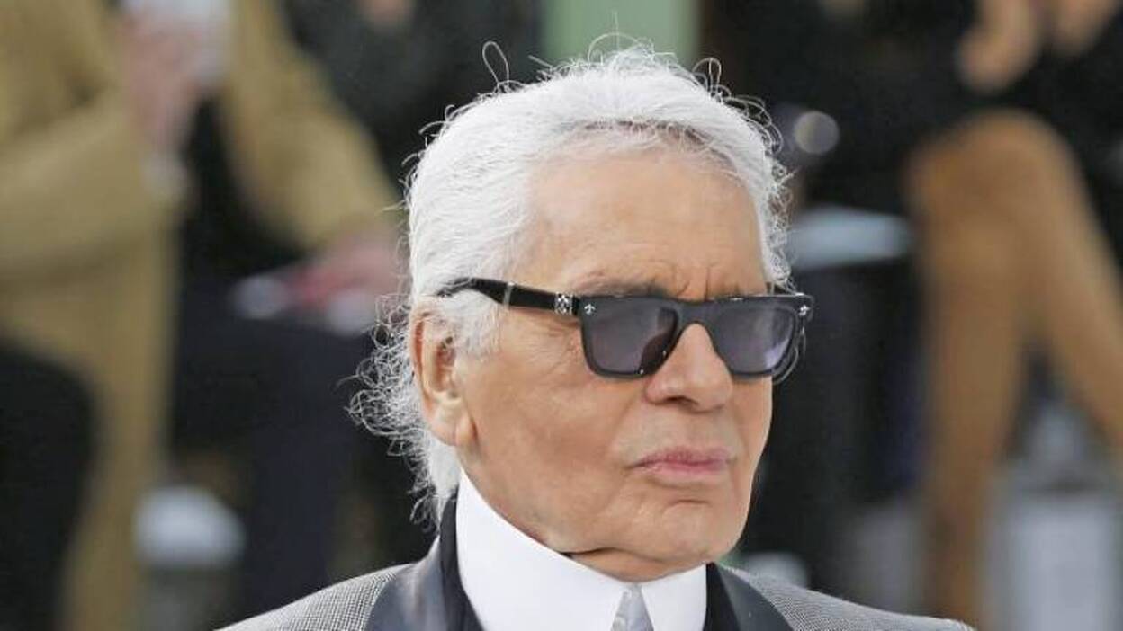 Karl Lagerfeld, en el trono de la moda