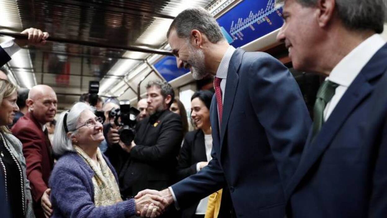 Felipe VI, un viajero inusual en el Metro de Madrid