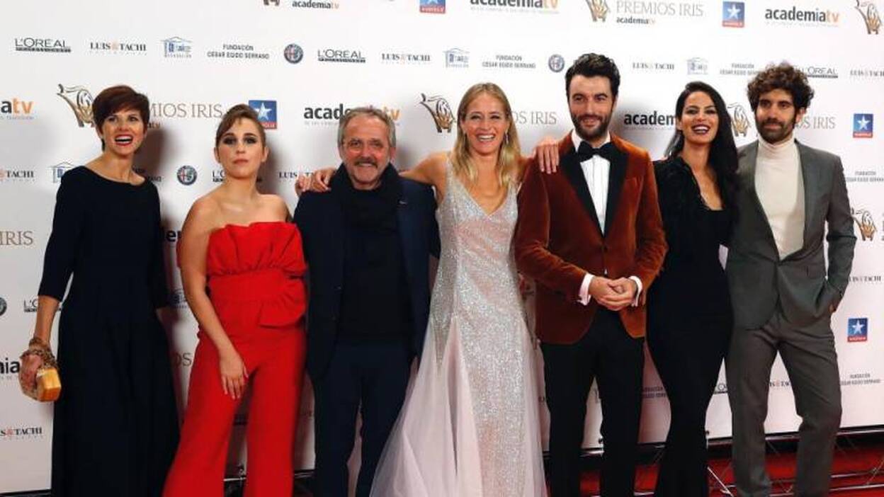 'Fariña' arrasa en los XX Premios Iris de la Televisión