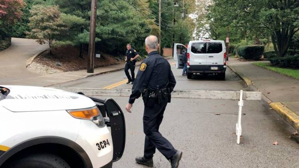 Once muertos a tiros en una sinagoga de EE UU