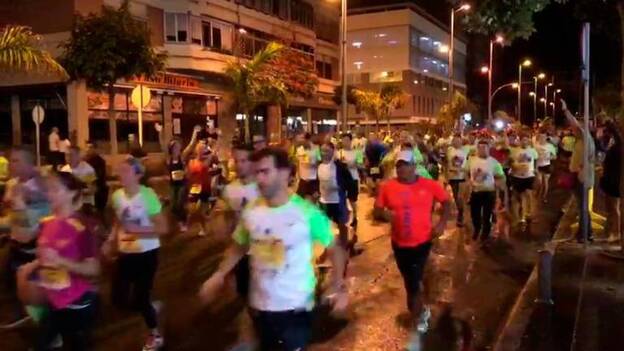Carrera nocturna en la capital grancanaria