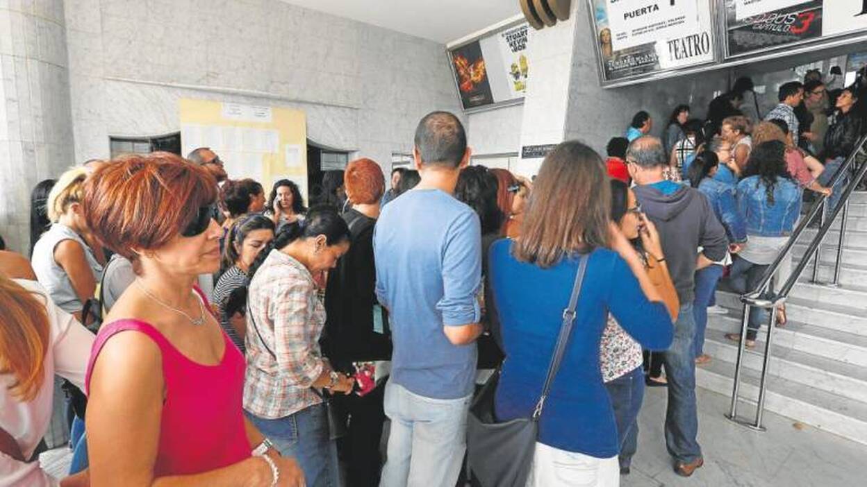 Sanidad convocará 6.000 plazas en 2019