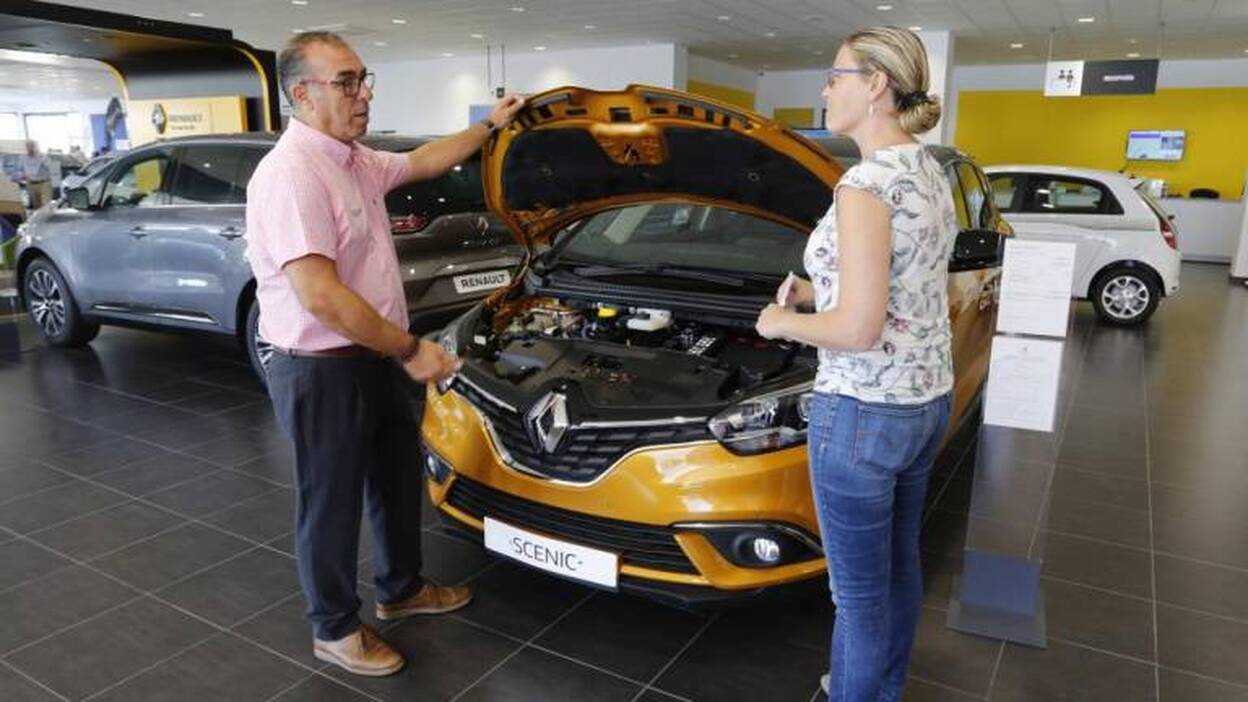 En Canarias se venden 7 coches de gasolina por uno de diésel