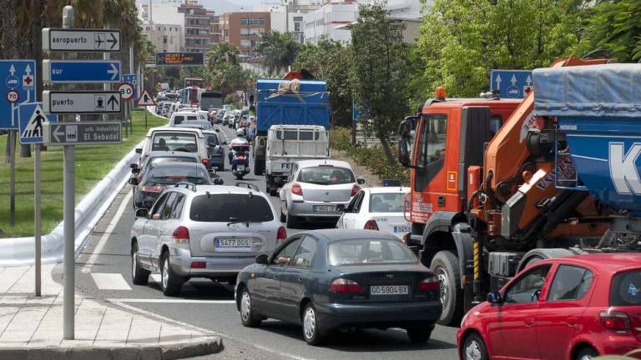 La Isleta pide una solución al tráfico del istmo