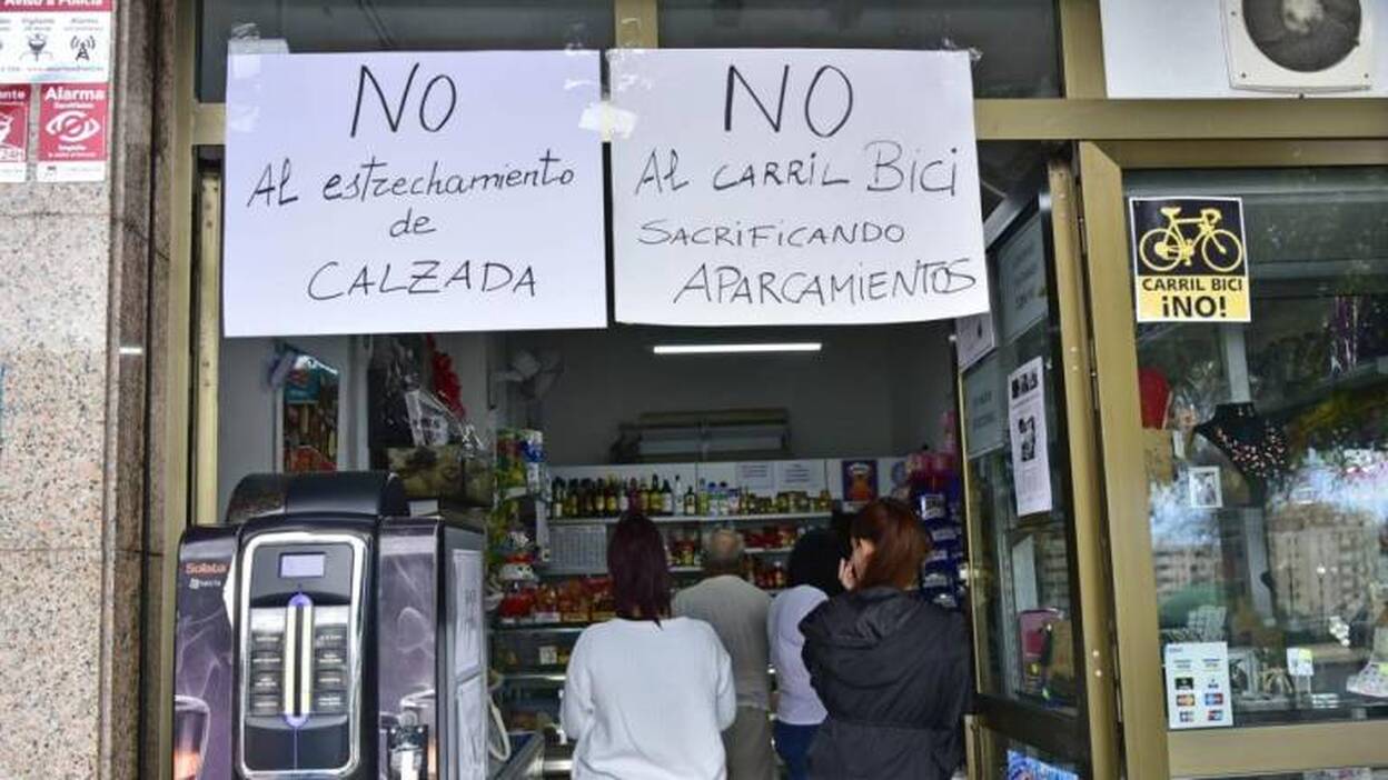 Reyes Católicos tampoco quiere carril bici