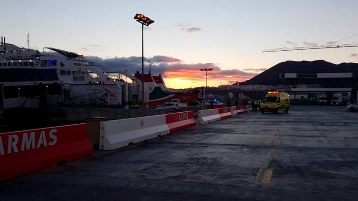 Tres heridos en el accidente de Naviera Armas