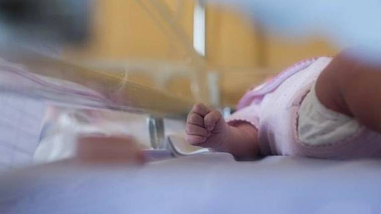 Ayuda a nacer a una niña tras un atropello