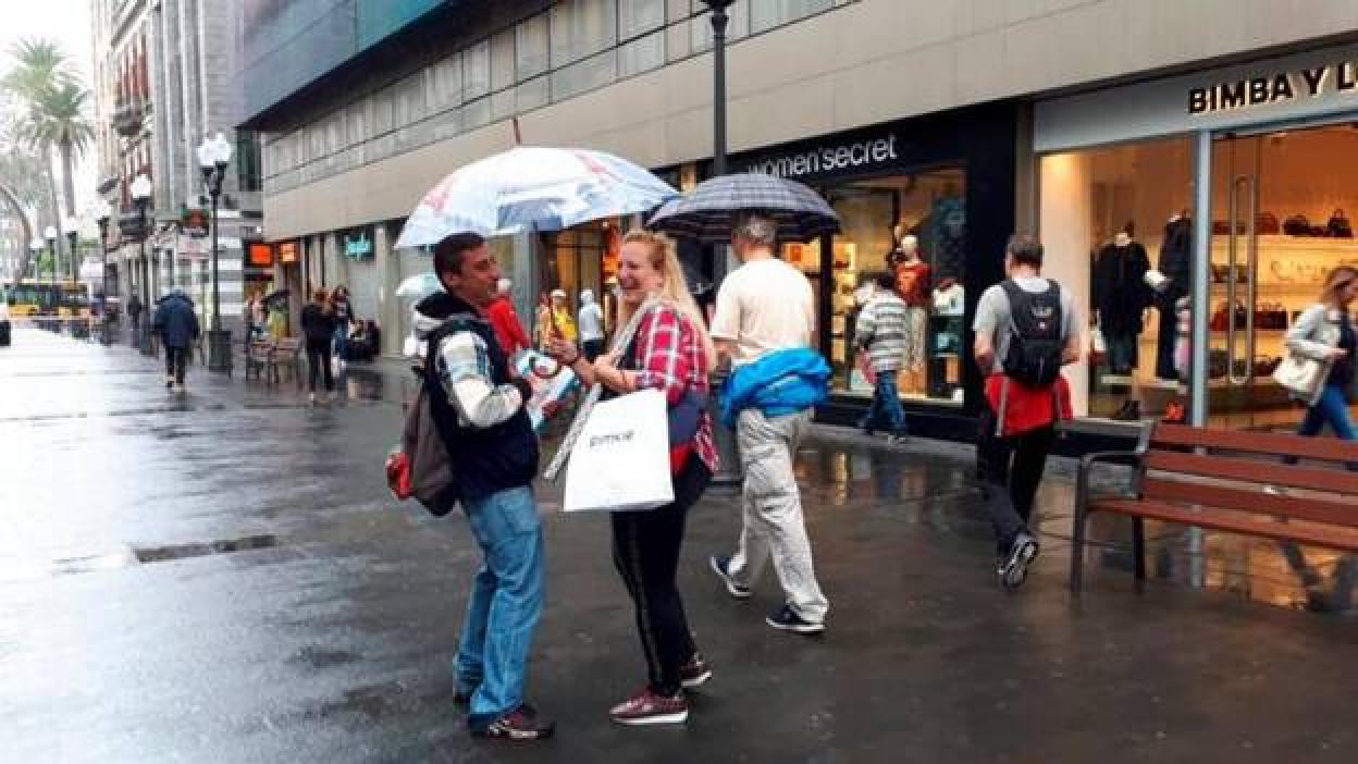 Lunes pasado por agua en las islas