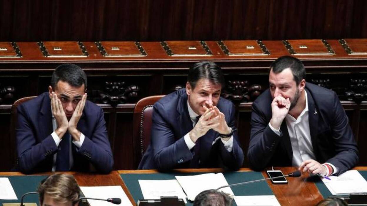 Italia lamenta el rechazo de la CE a sus presupuestos pero reitera su postura