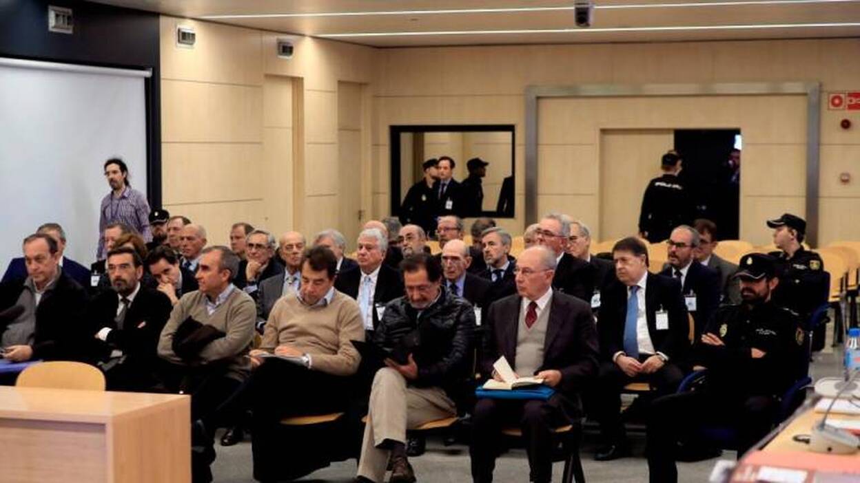 La Fiscalía dice que Bankia "ocultó el estado real" de las cuentas a los inversores