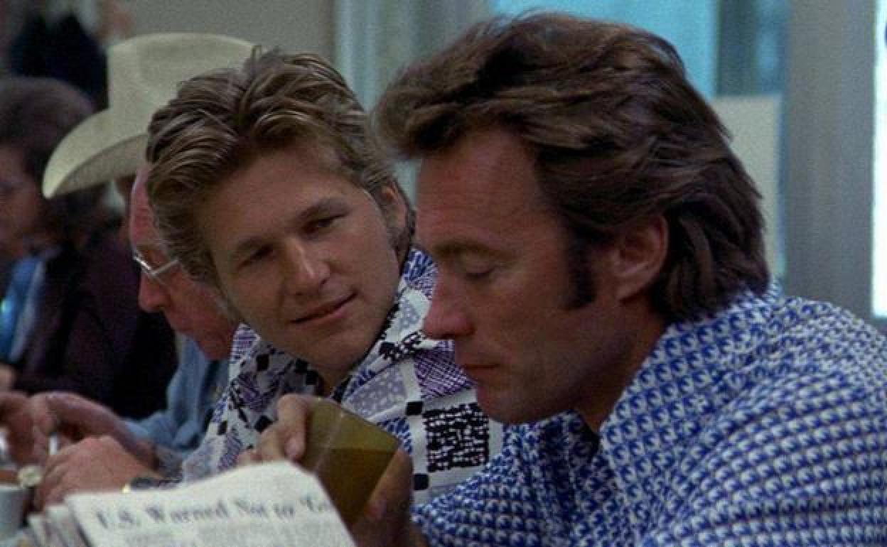Un joven Jeff Bridges y Clint Eastwood en 'Un botín de 500.000 dólares', la ópera prima de Michael Cimino.