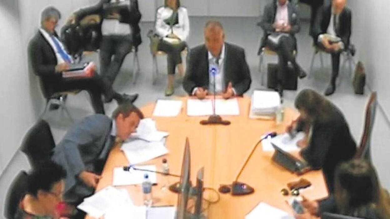 El cerebro de las facturas falsas afirma que está «en la ruina»