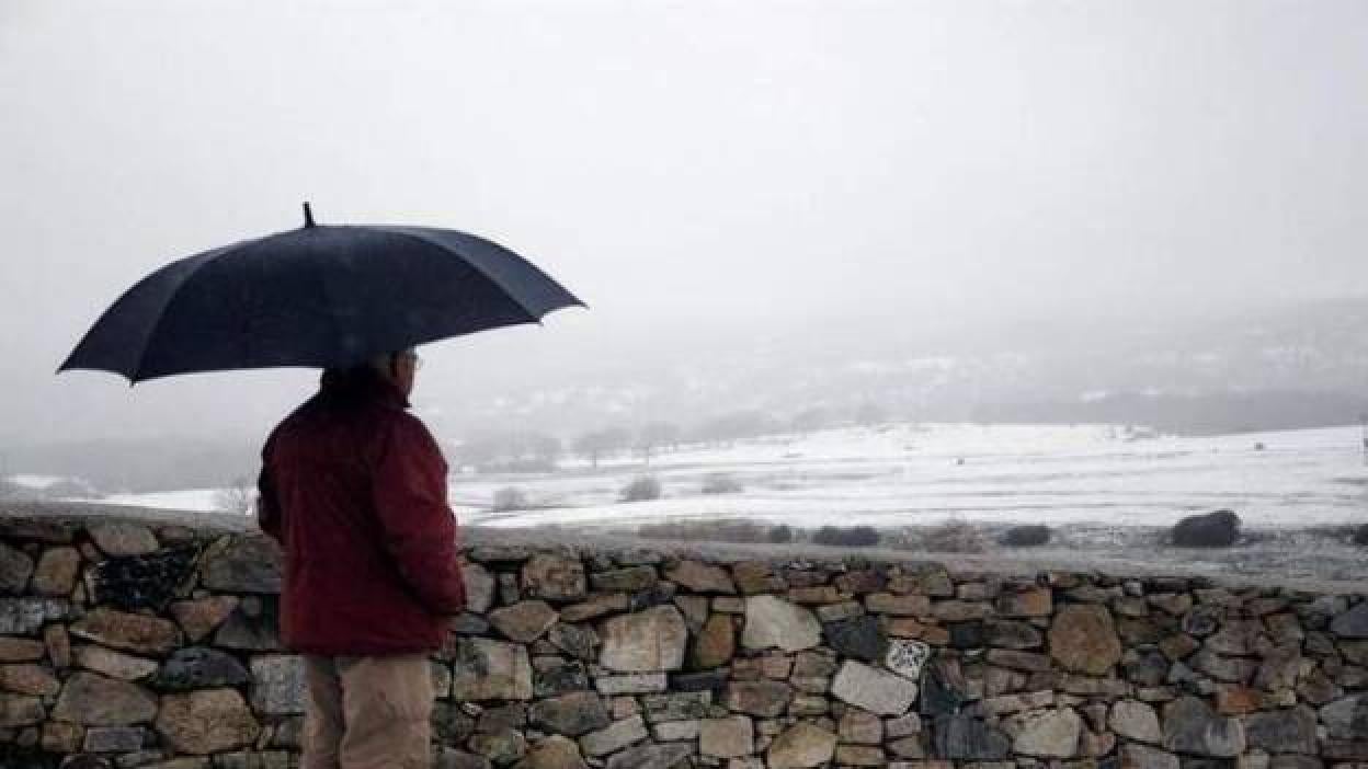 Un frente atlántico cruzará la Península con lluvias en el noroeste
