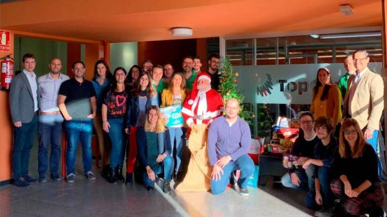 TopCar colabora con la iniciativa por un cacho de turrón