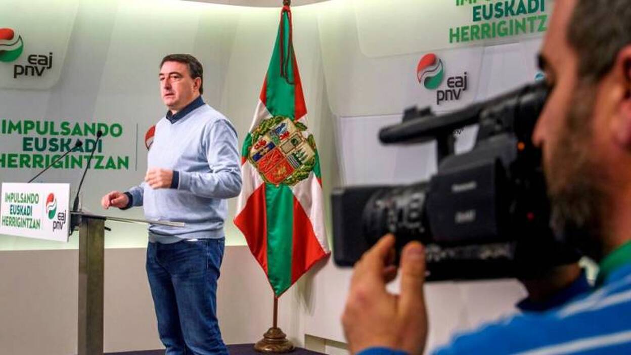 El PNV reclama el reconocimiento «de la nación vasca»