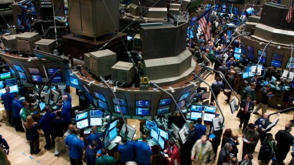 Wall Street rebota un 4,9% tras la peor Nochebuena de su historia
