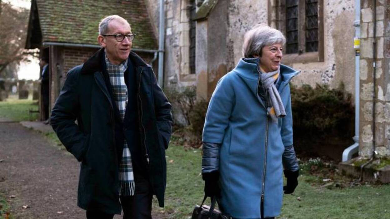 May presenta el "plan B" del ‘brexit’ para sumar apoyos