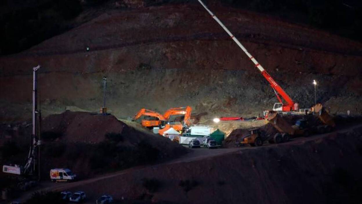 Los efectivos deberán realizar una nueva microvoladura para proseguir con el rescate de Julen