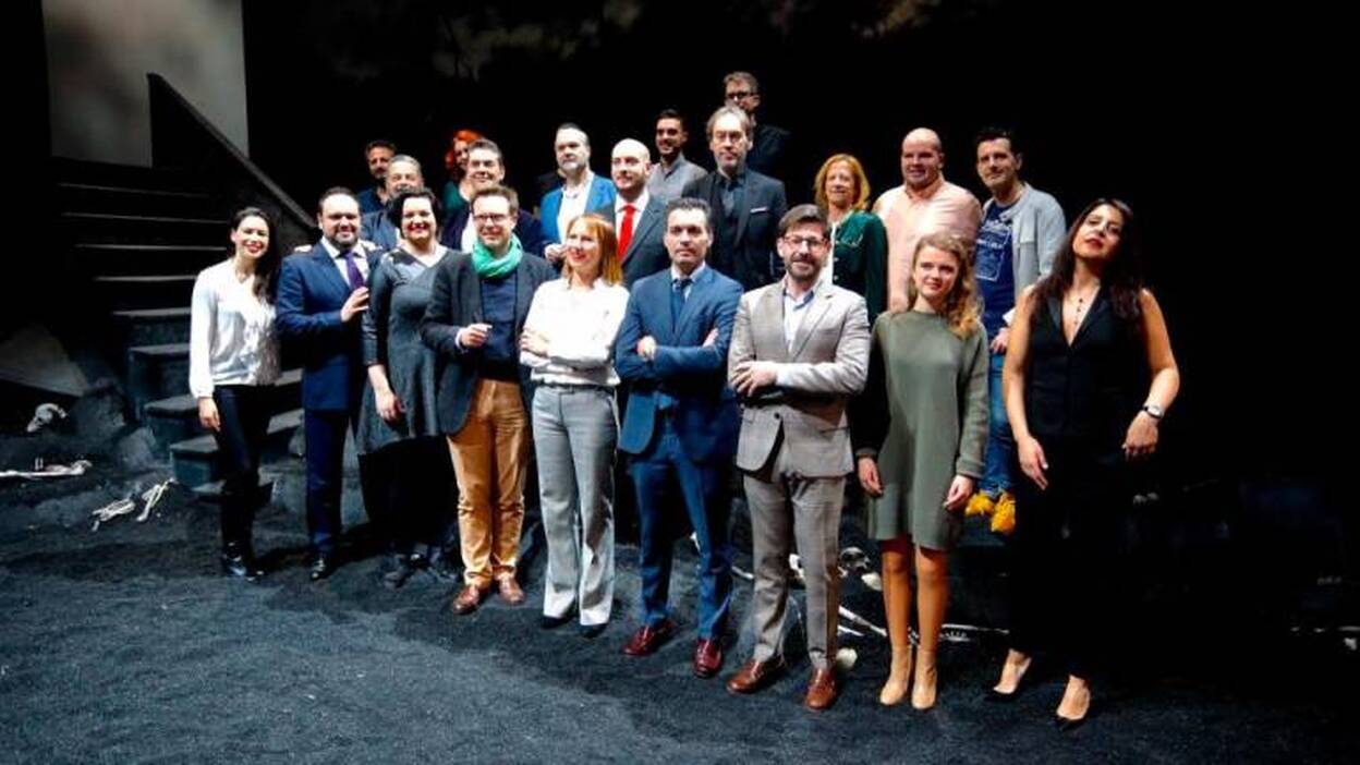 ‘Don Carlo’ revive desde una fosa