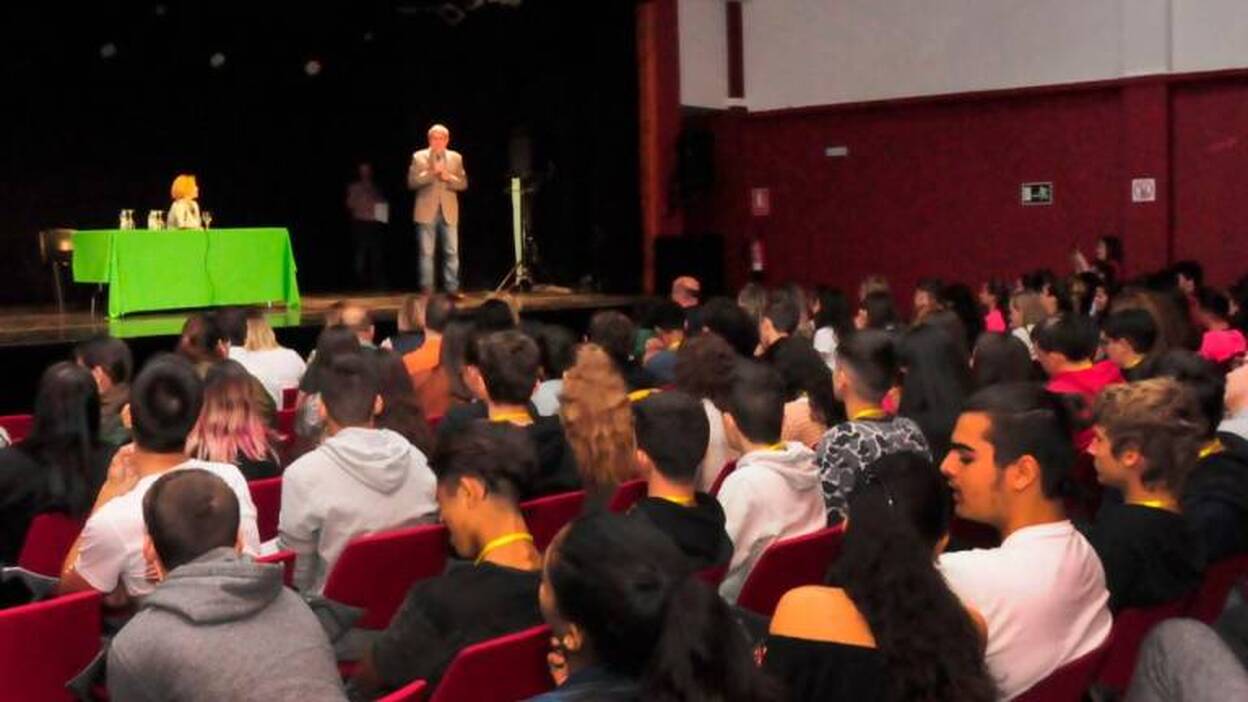 ‘La Ciencia en Zapatillas’, un modelo educativo del Sur que ya se contagia