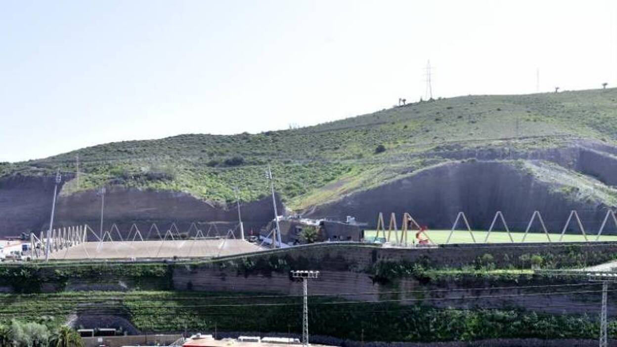 La Ciudad Deportiva de Barranco Seco estará operativa en abril