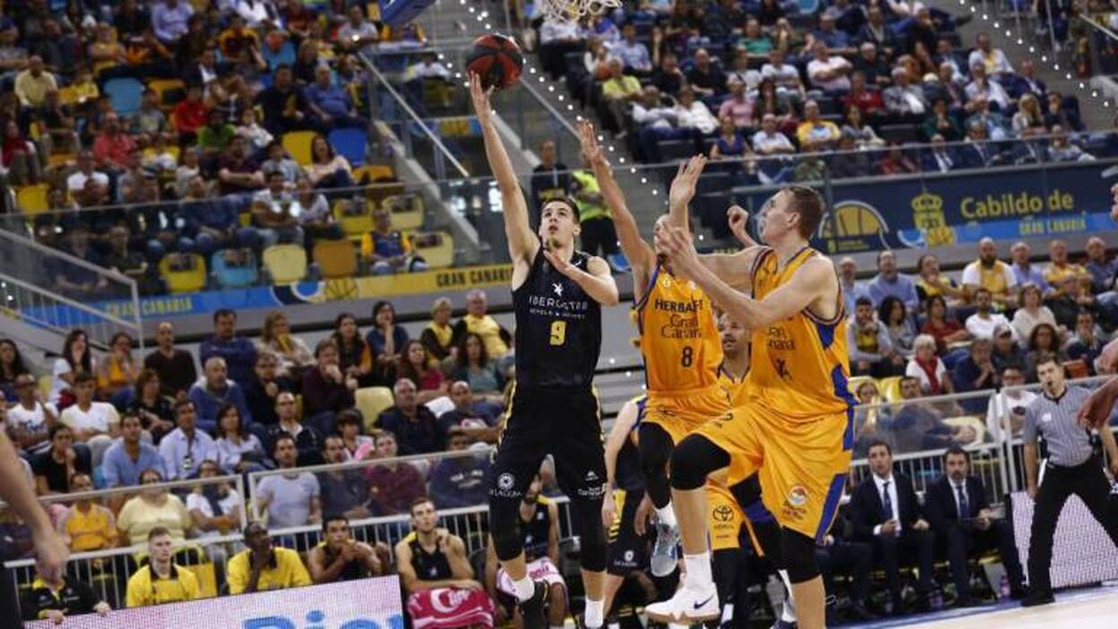 Un derbi para escapar del abismo