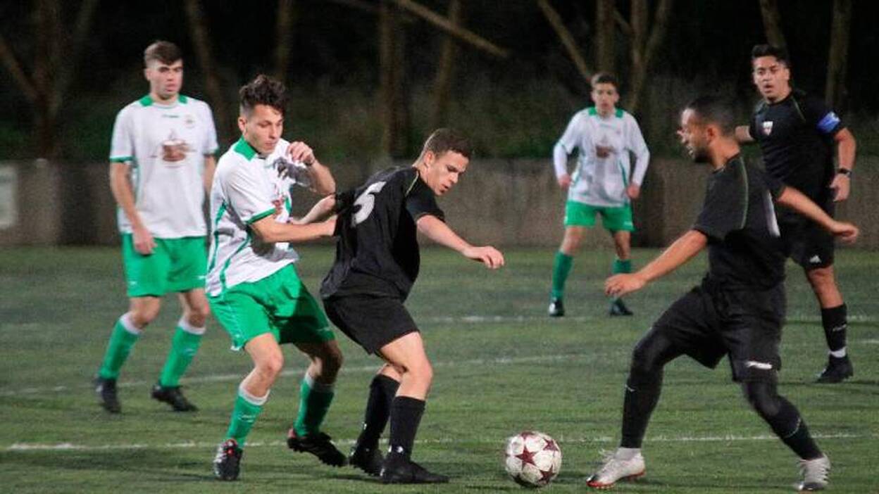 El Villa Santa Brígida mostró su olfato goleador