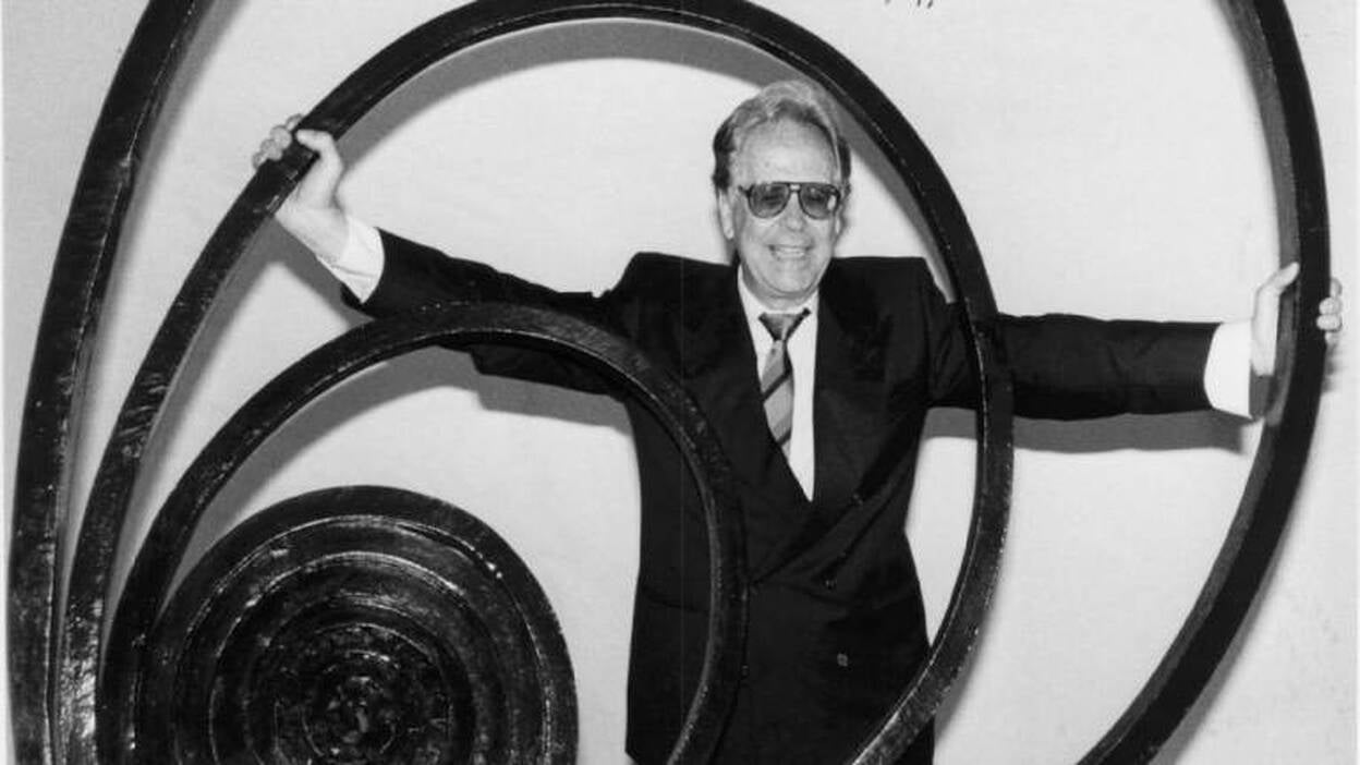 Fallece el escultor grancanario Martín Chirino