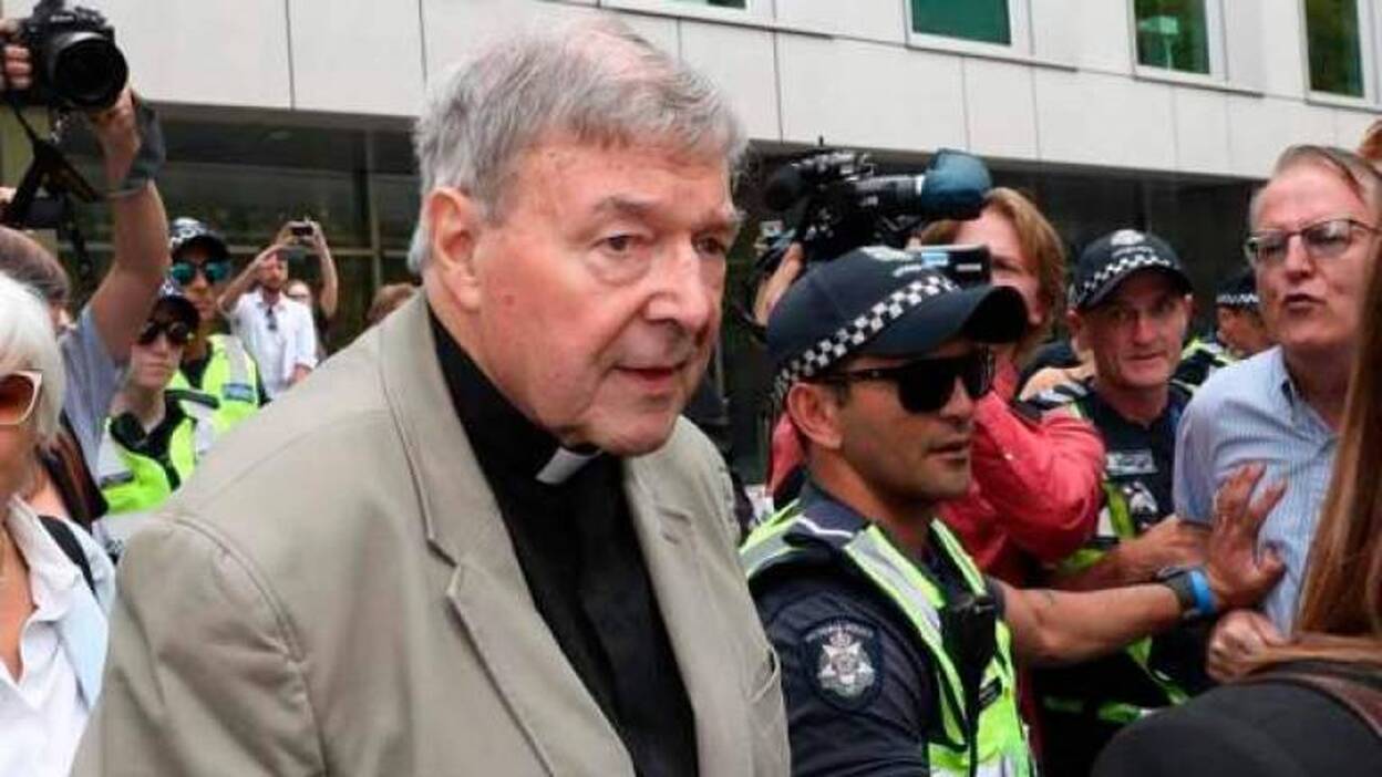 El cardenal Pell condenado a 6 años de cárcel por pederastia en Australia
