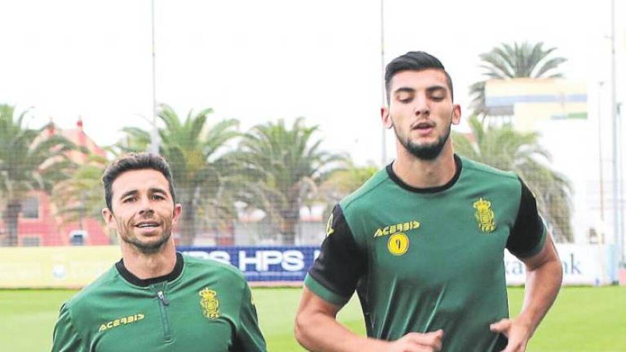 Turno para Rubén Castro y Rafa Mir