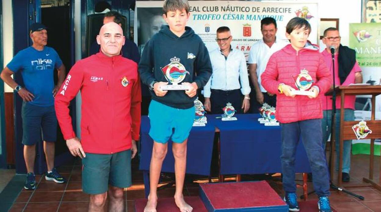 Trofeo César manrique Optimist en Arrecife