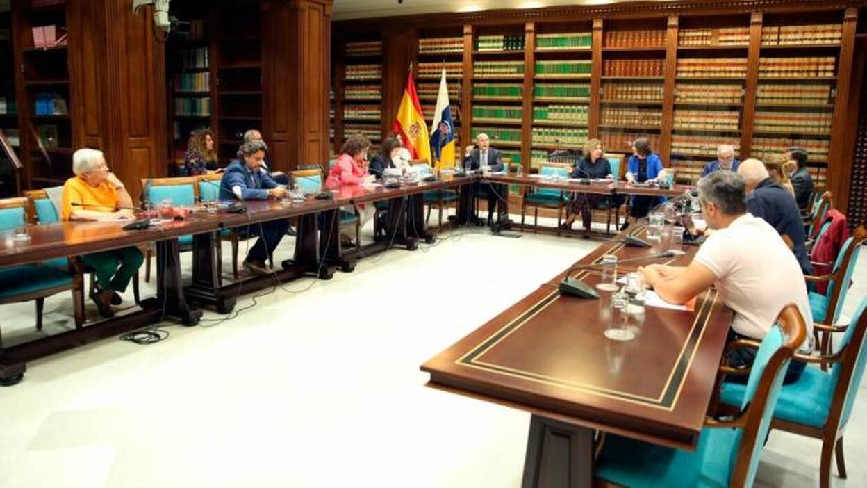 El Diputado del Común da 65 avisos al Gobierno ante el "inadmisible" silencio