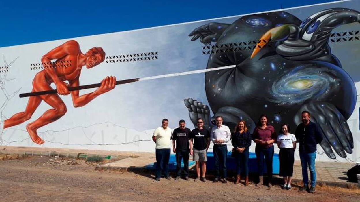 Paredes de los seis municipios se embellecen con murales gigantes