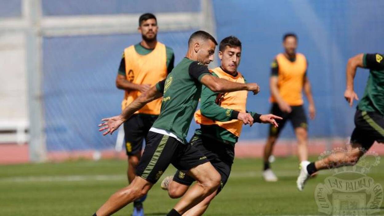 La UD Las Palmas, pendiente de las pruebas médicas a Danny Blum