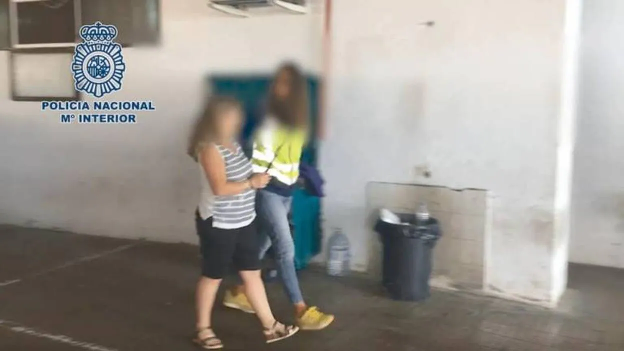 Detenidos por estrangular y quemar a un indigente en Playa del Inglés