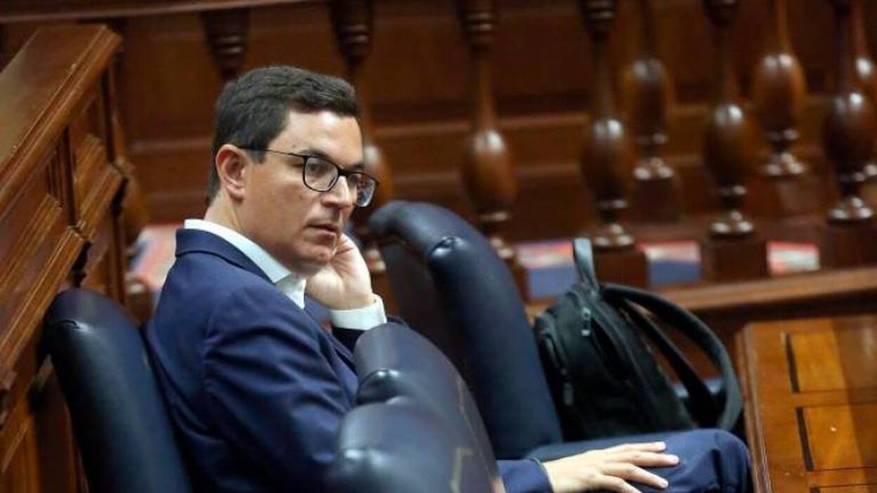 CC, PP y ASG pasan el «rodillo» a la oposición en la Ley de Igualdad