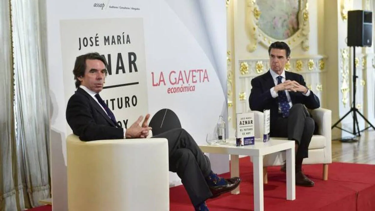 Aznar: «Sánchez es el candidato de la secesión»