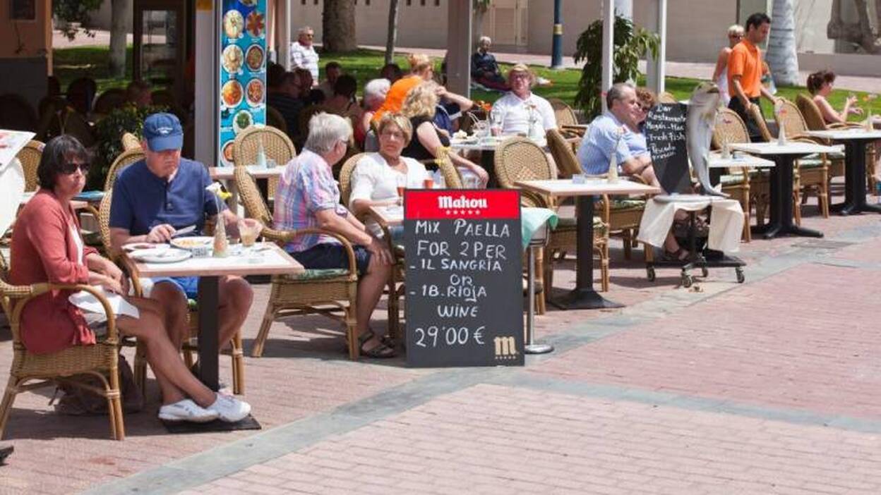 La Semana Santa generará más de 11.000 contratos en Canarias