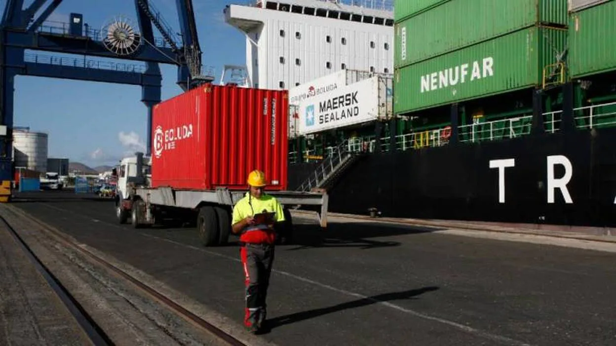 El tráfico de mercancías crece en el Puerto de Las Palmas